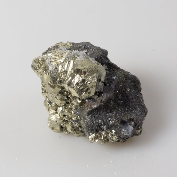 Pyrite druze, Perù | 6 x 4,5 x 4 cm, 0,210 kg
