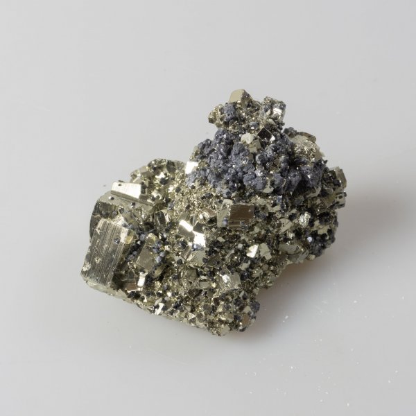 Pyrite and Sphalerite Druze, Perù | 7,2 x 5 x 5,5 cm, 0,280 kg