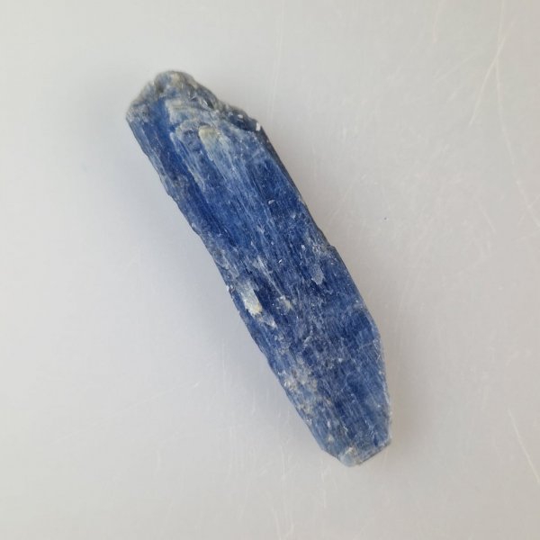 Rough Kyanite or Distene | 5 - 8 cm