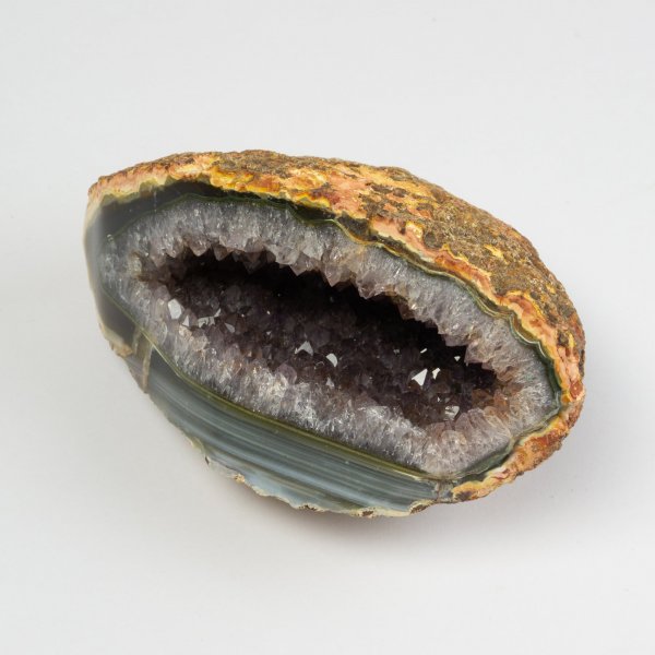 Amethyst and Agate Geode | 11x7,5x7 cm 0,530 kg