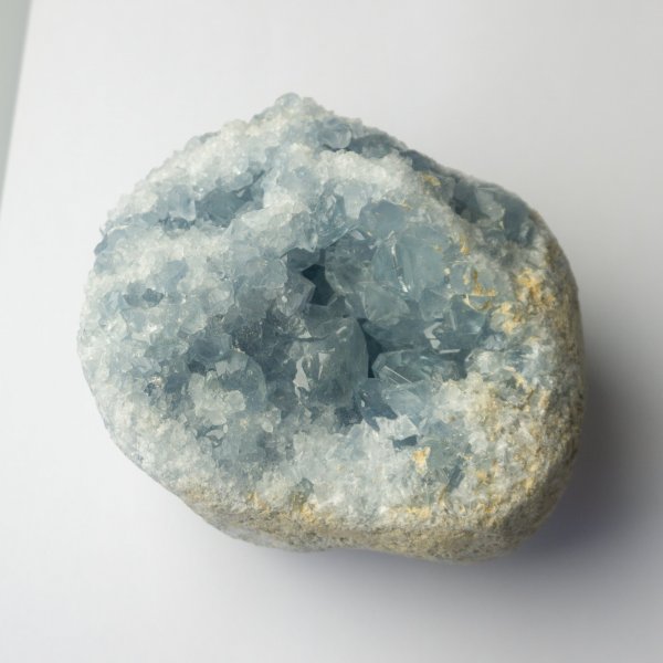 Celestine (Celestite) Geode | 11,5 x 10 x 7 cm, 1,515 kg