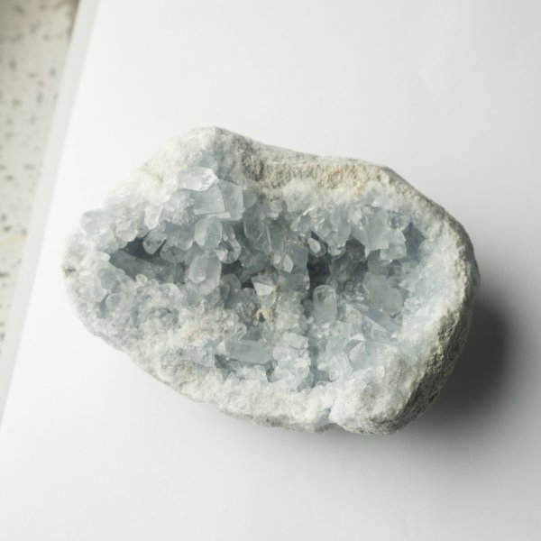Celestine (Celestite) Geode | 13,5 x 9,5 x 6,5 cm, 1,070 kg