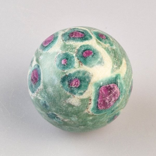 Ruby Fuchsite sphere | 5 cm