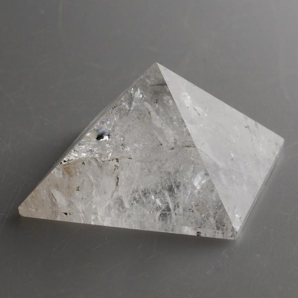 Quartz Pyramide 4,6X2,8 cm 0,060 kg