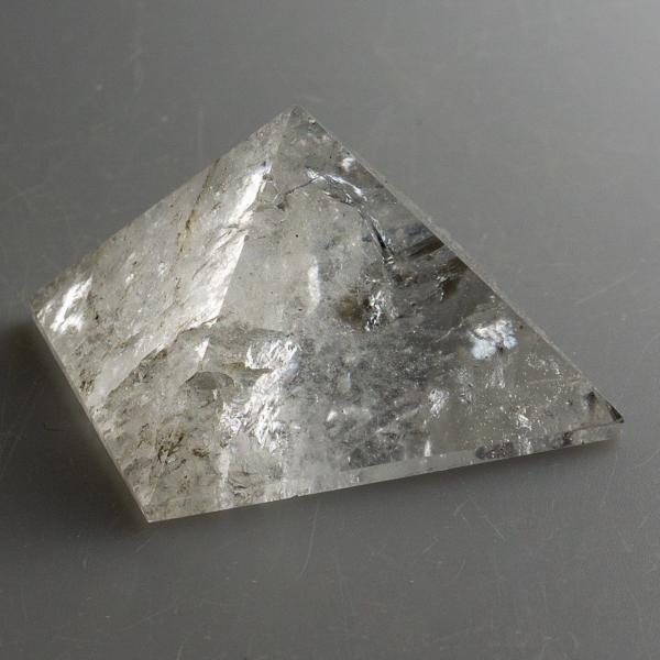 Quartz Pyramide 5X3,2 cm 0,080 kg