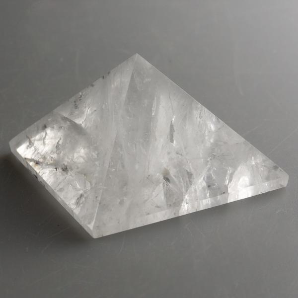 Quartz Pyramide 5,2X3,4 cm 0,090 kg