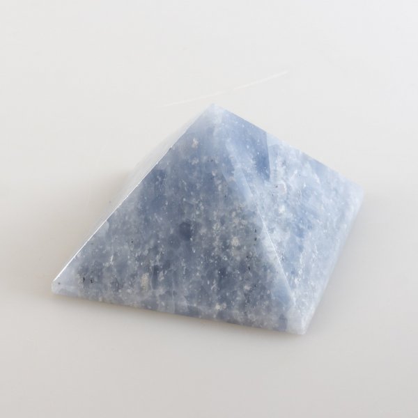 Blue Calcite Pyramid | 7 x 4 cm, 0,244 kg
