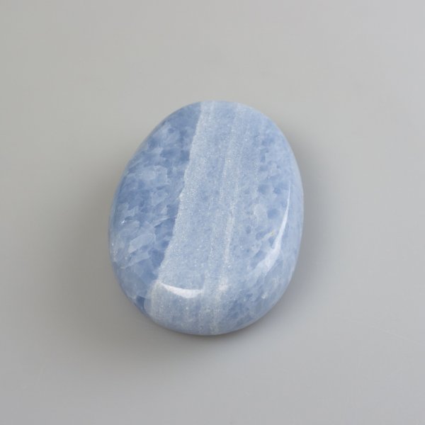 Palmstone (Pebble) Lightblue Calcite | 8-9 cm