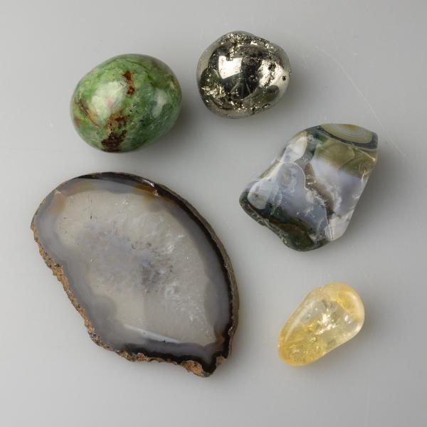 Success Crystals Set, Attracting Prosperity Dimensioni varie : pietre circa 3-7 cm