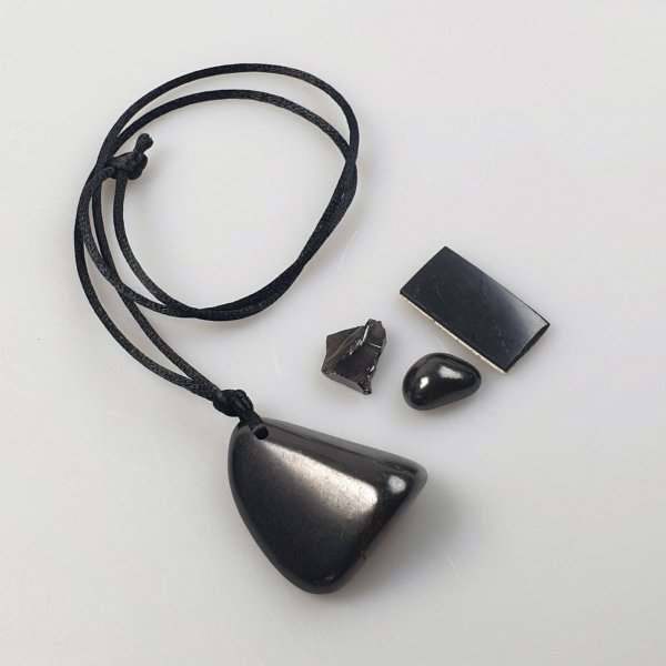 Set Shungite to keep with you