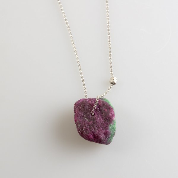 Necklace "Lolly" Ruby Zoisite | Lenght necklace 68 cm, stone 3X2,5 cm 0,020 kg