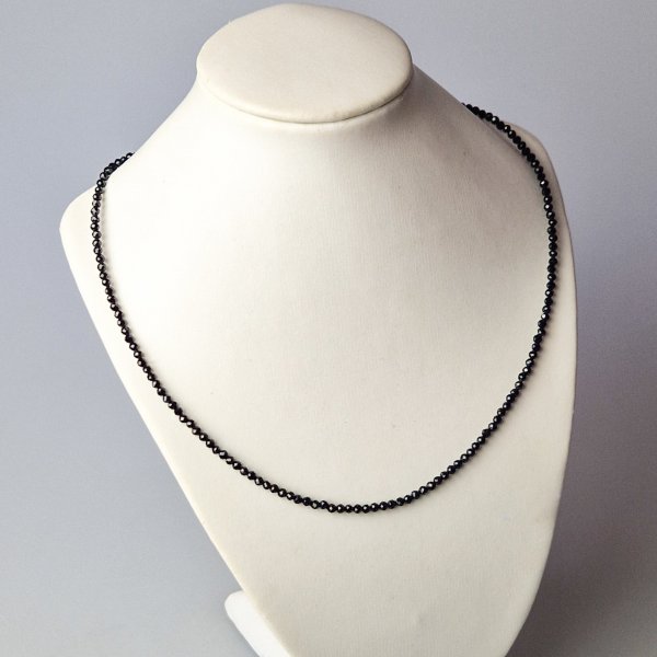 Choker Necklace with Black Spinel | Necklace length 42 cm + extension 4 cm, stones 2 mm
