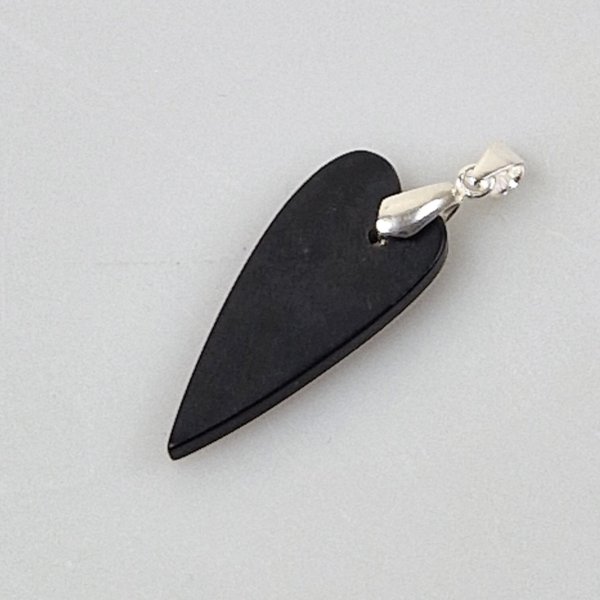 Heart pendant in satin black onyx