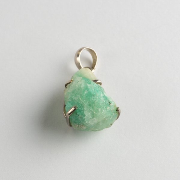 Pendant with Emerald | stone 2,4x1,8 cm
