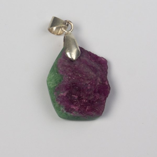 Pendant with Zoisite and Ruby | stone 2,5x2 cm