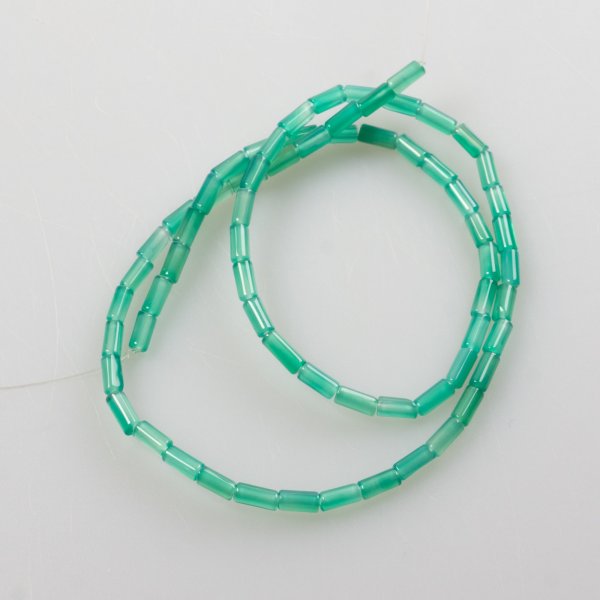 Green Agate in tubes | Lenght 40 cm, stone 6 x 3 mm