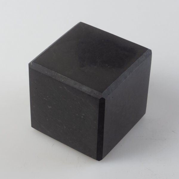 Shungite Cube, Polished | 6 cm